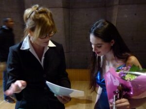 Virginie Aster, Esther Abrami