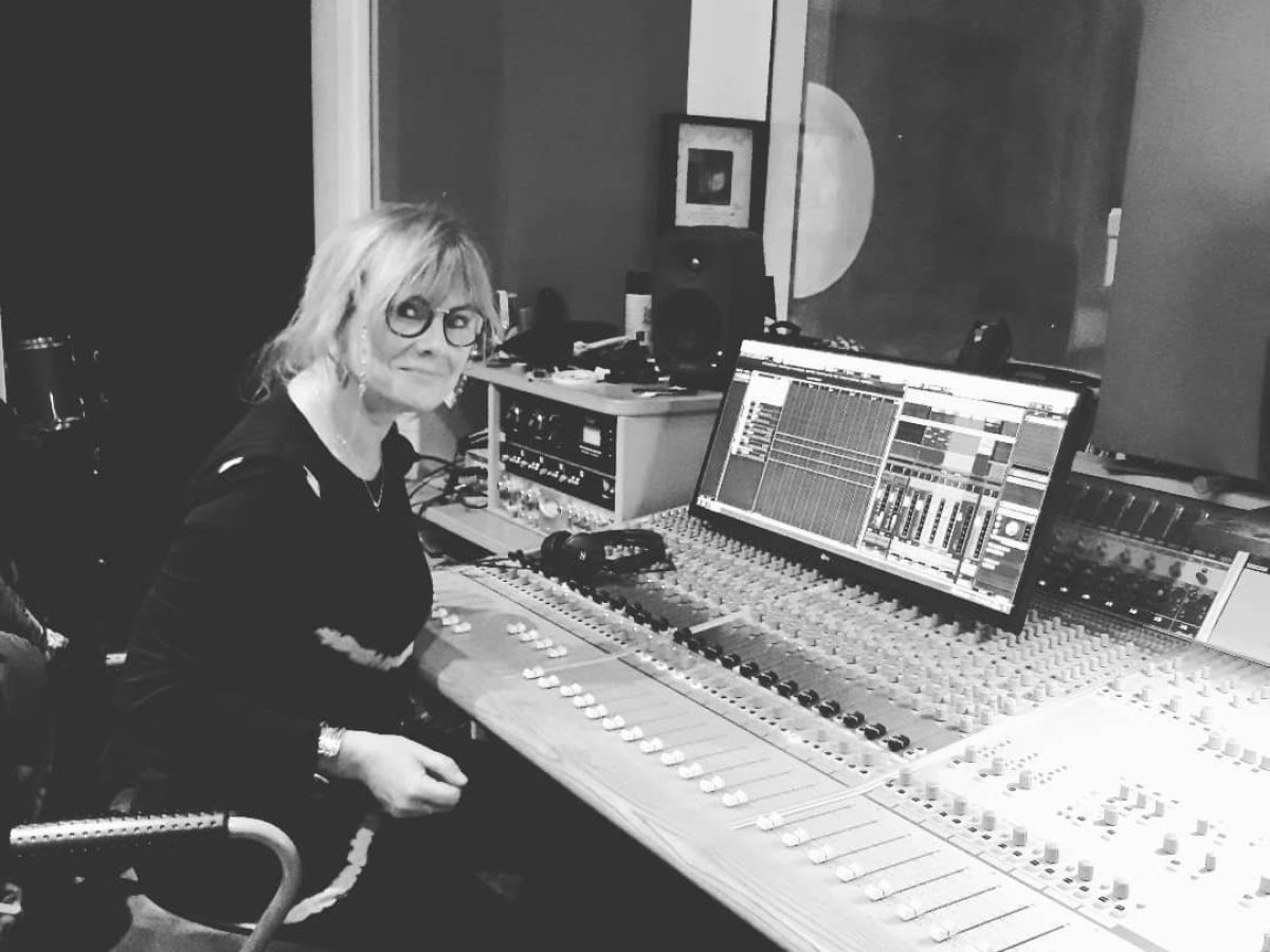 V. Aster, studio Sextan, Malakoff